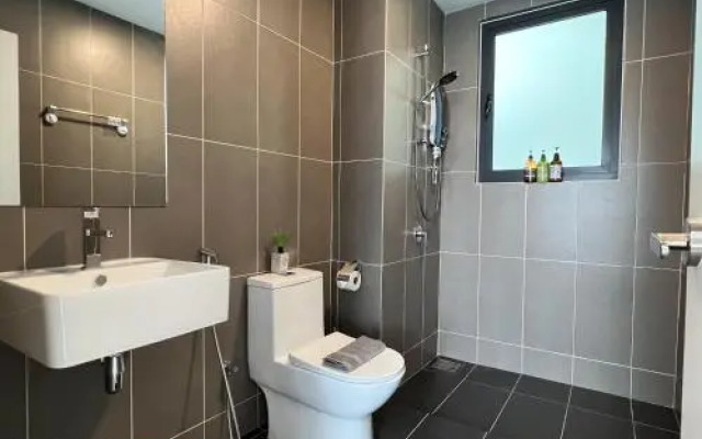 Greenfield Residence by Five Senses