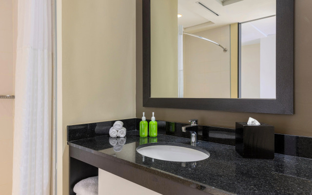 Holiday Inn Panama Distrito Financiero by IHG