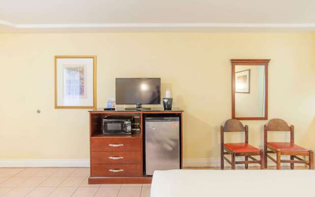 Days Inn by Wyndham Shenandoah