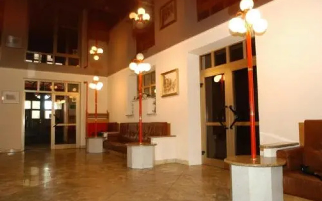 Hotel Restauracja Varia