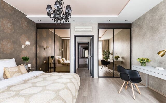 Дизайнерские апартаменты 200 кв. м