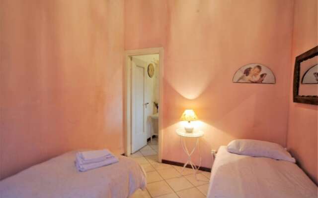 "trilocale In Corte Dell'800"