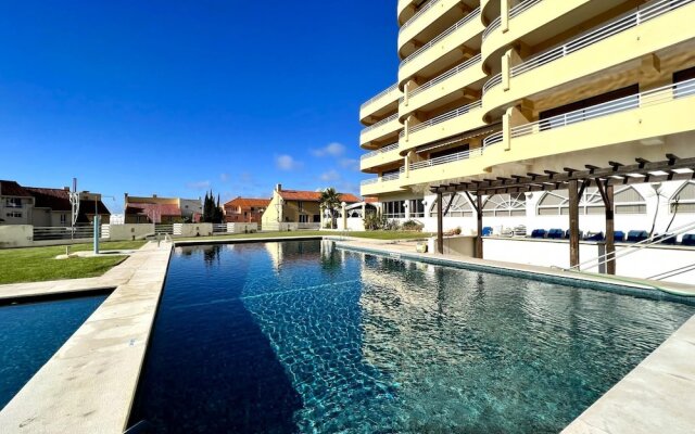 Vilamoura Marina MAR 1 With Pool by Homing