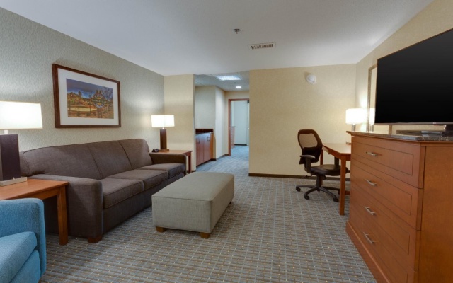 Drury Inn & Suites Gainesville