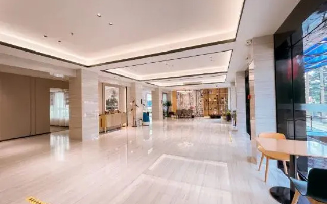 City Convenient Hotel