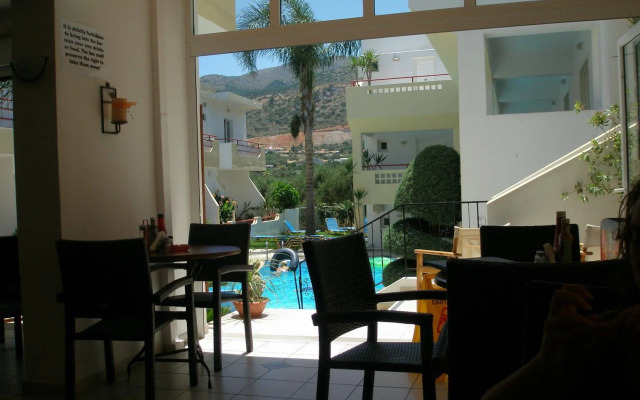 Emerald Hotel