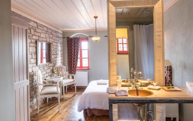 Primoula Country Hotel & Spa