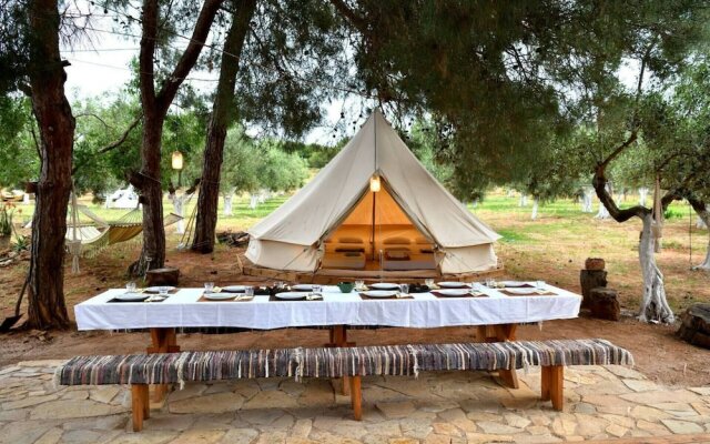Glamping at a Lovely Tent in Skiaxtro- Marathopoli