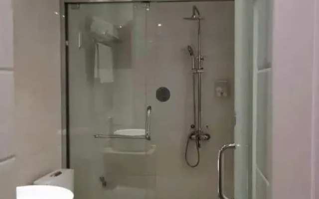 Wenchang Coconut Perfume Coast Travel Rental