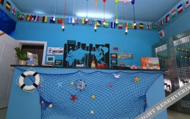 Live House