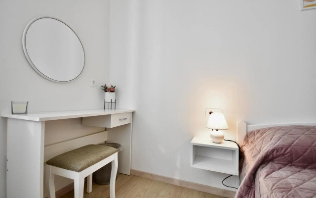 Apartment Erika - for 2 near the beach