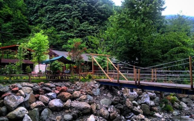 Derin Irmak Bungalow