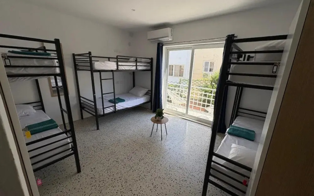 Windmill Hostel