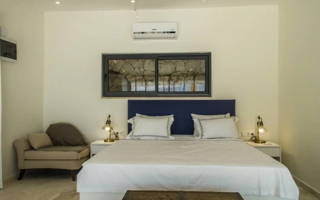 Villa Canim by Akdenizvillam