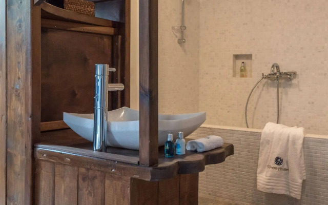 Sifnos House - Rooms & Spa