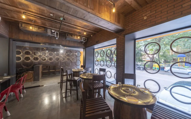 Icon Boutique by Bhagini