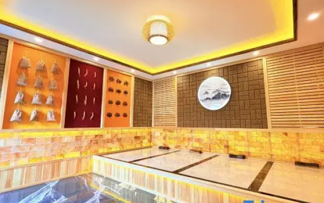 Ousika International Hotel (Dongguan Huangjiang Woerma Tianhong Mall)