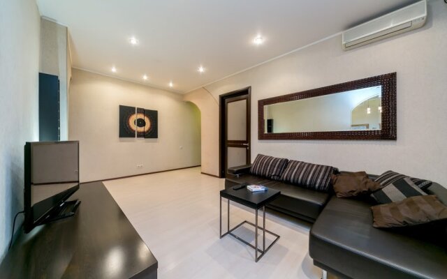 MaxRealty24 Stroitelei Street 3