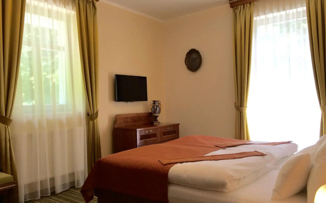 Parkhotel Forest