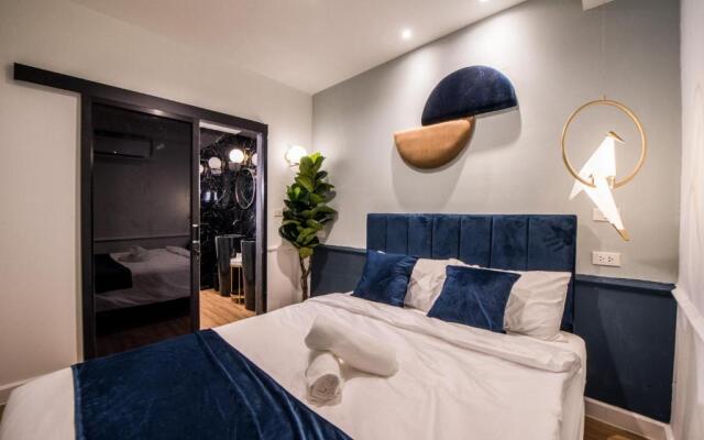 Theme Boutique Hotel