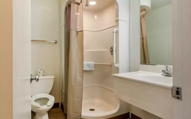 Rodeway Inn