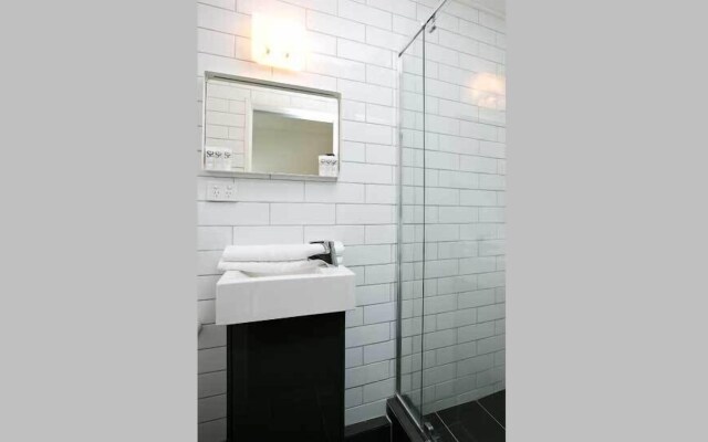 Silverski Hotel and Apartments