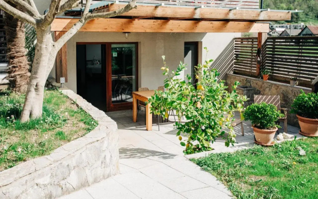 Apartment House Blazar