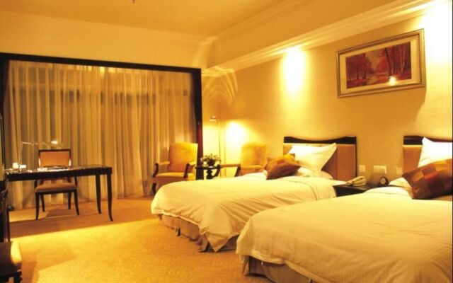 Wuyi Country Garden Phoenix Hotel