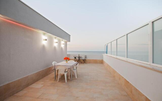 Tramonto sul mare Bari Apartment near the airport
