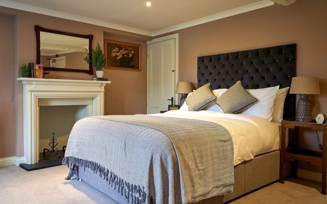 The Horse & Groom Inn