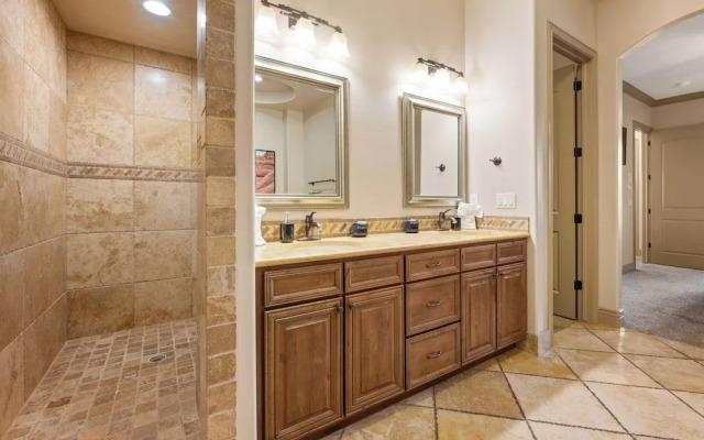 Feel Above it All in Utah!