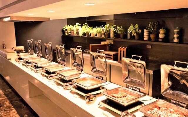DoubleTree by Hilton Nairobi Hurlingham