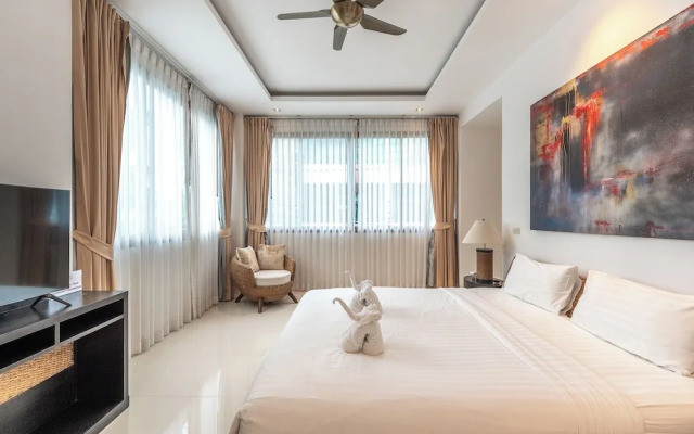 3BR Retreat Sea View V210