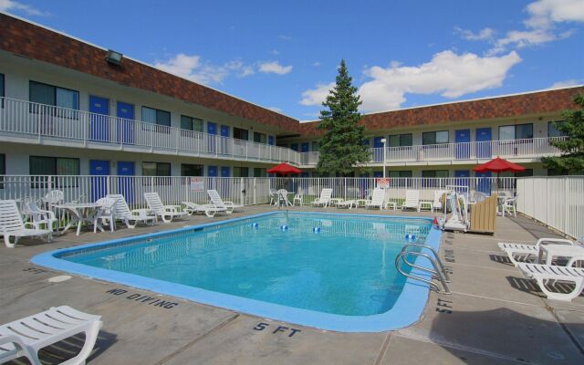 Motel 6-Rapid City, SD