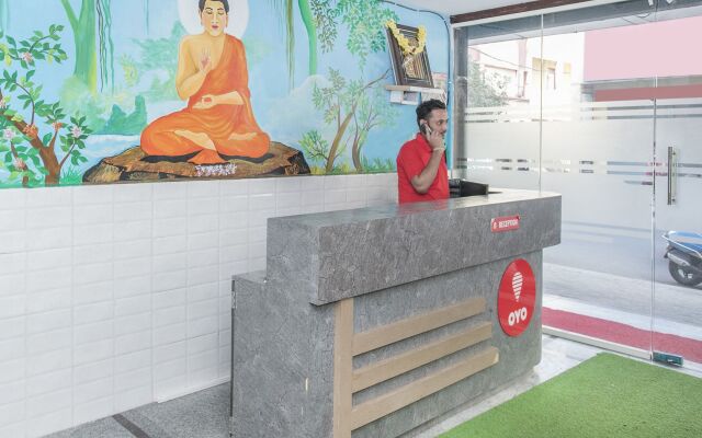 OYO Flagship 10363 Sri Balaji Guest House & Restaurent