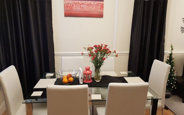 Queen Guest House