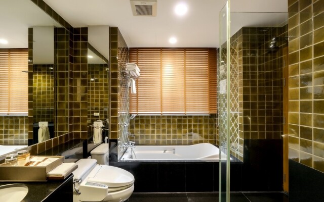 Grande Centre Point Ploenchit Hotel