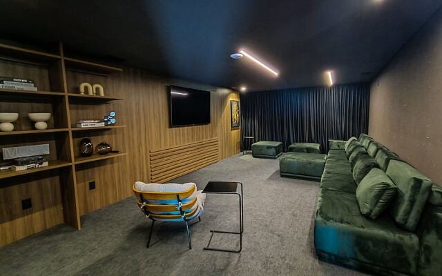 RN Studio Premium