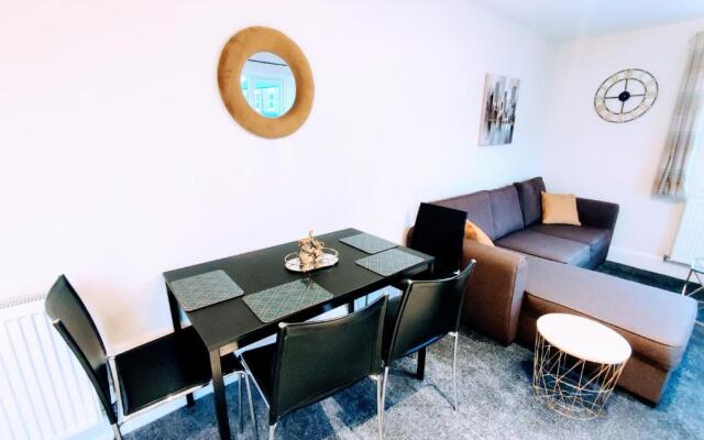 Crystal Suite 2 -free private parking