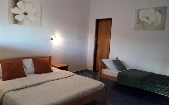Delfin Apartments