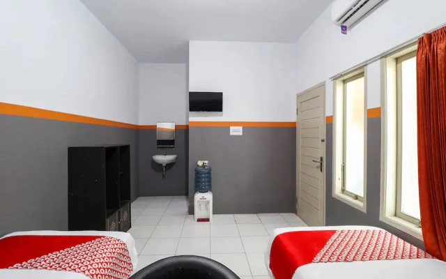 Hotel O Garut near Alun-Alun Tarogong formerly Wisma Etiga