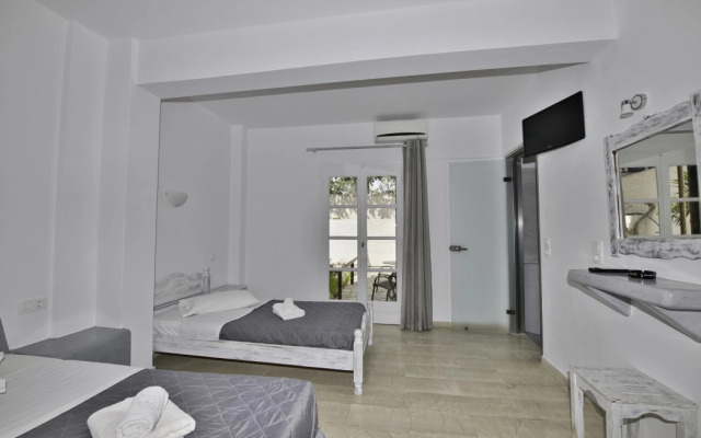 Ira Apartments