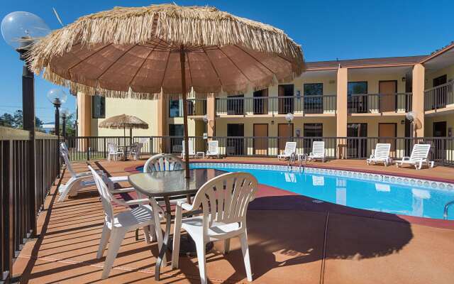 Quality Inn Commerce at I-85