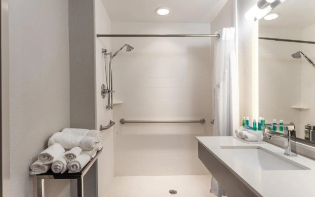 Holiday Inn Express & Suites Augusta West - Ft Gordon Area by IHG