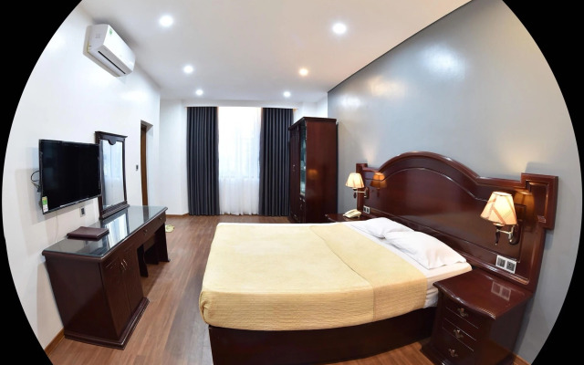 Gieng Ngoc Hotel