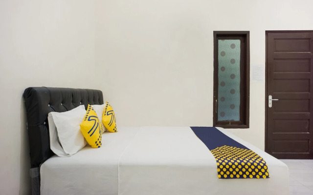 Spot On 2461 Pondok Haikal Almira