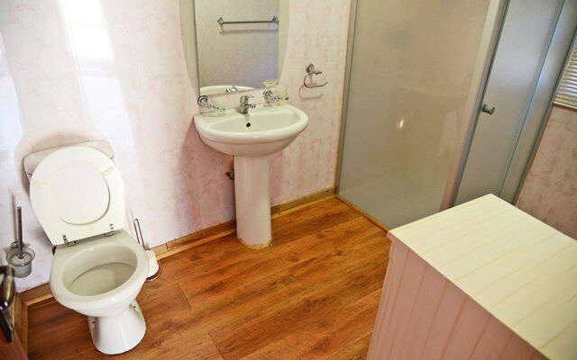 Gatz Guest House