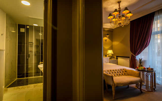 Lido by Phoenicia