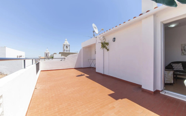 C08 - Central Sao Goncalo Townhouse