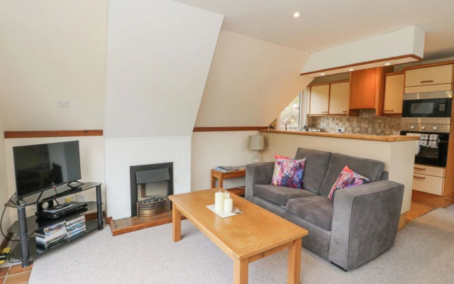 Lodge 2 - Inglewood Lodge